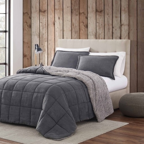 Full/Queen Plush Sherpa Reversible Micro Suede Comforter Set in Gray Full/Queen Plush Sherpa Reversible Micro Suede Comforter Set in Gray