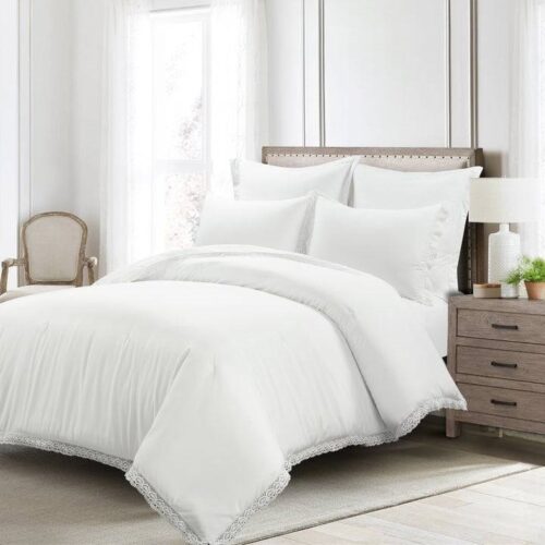 King size White 5-Piece Lightweight Polyester Comforter Set with Lace Trim King size White 5-Piece Lightweight Polyester Comforter Set with Lace Trim
