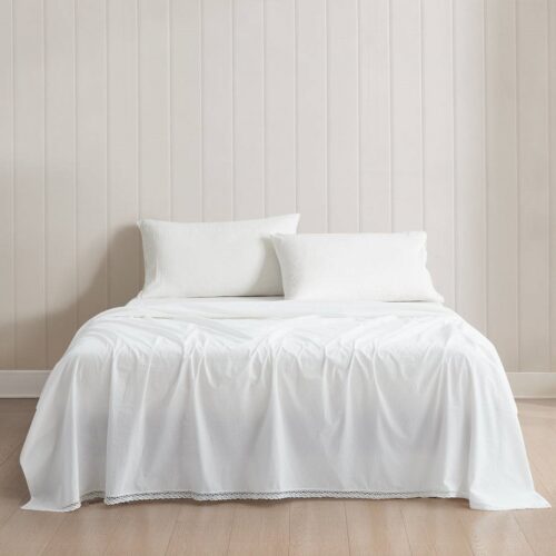 Queen Size 4 Piece 100-Percent Cotton Sheet Set in White with Lace Trim