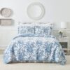 King size 3 Piece Bed-in-a-Bag Reversible Blue White Floral Cotton Quilt Set